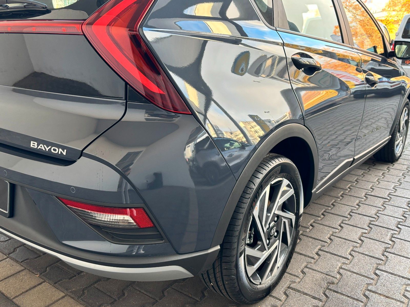 Fahrzeugabbildung Hyundai Bayon 1.0 T-GDI Trend Kamera,LED,Navi,SHZ,PDC