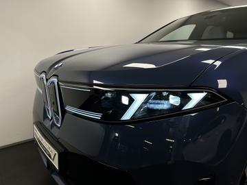 2025 BMW IX3 照片 8