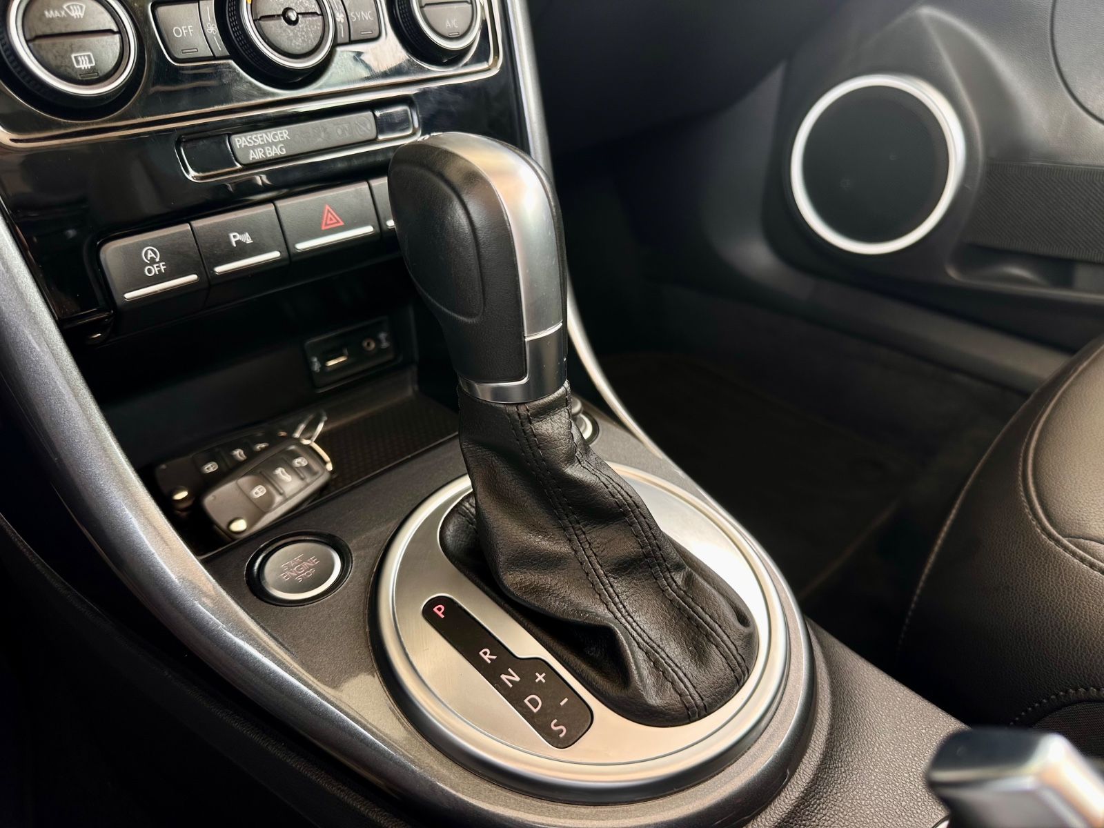 Volkswagen Beetle Cabriolet Design BMT / Start-Stopp foto 25