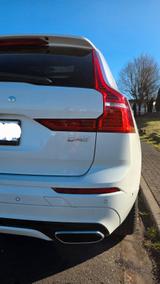 Volvo XC60 D4 R Design Sitzlüftung H&K Pano - Volvo XC60 von privat
