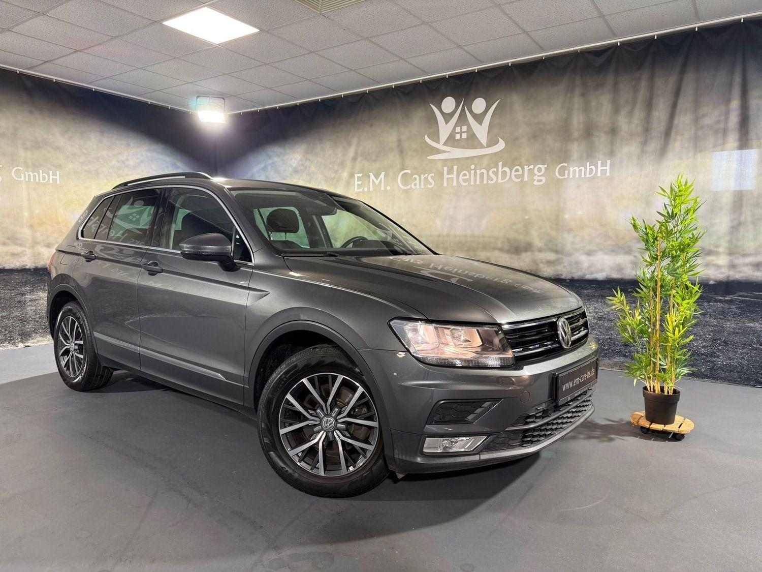 Volkswagen Tiguan 2.0 TDI Comfortline AHK 1. Hand Klima PDC