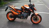 KTM Duke 890 GP Modell 2023 mit TechPack - KTM 890 DUKE GP