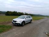 Skoda Octavia Scout 4x4 2.0 TDI Kombi Anhä... - Skoda Octavia aus 2010: Scout