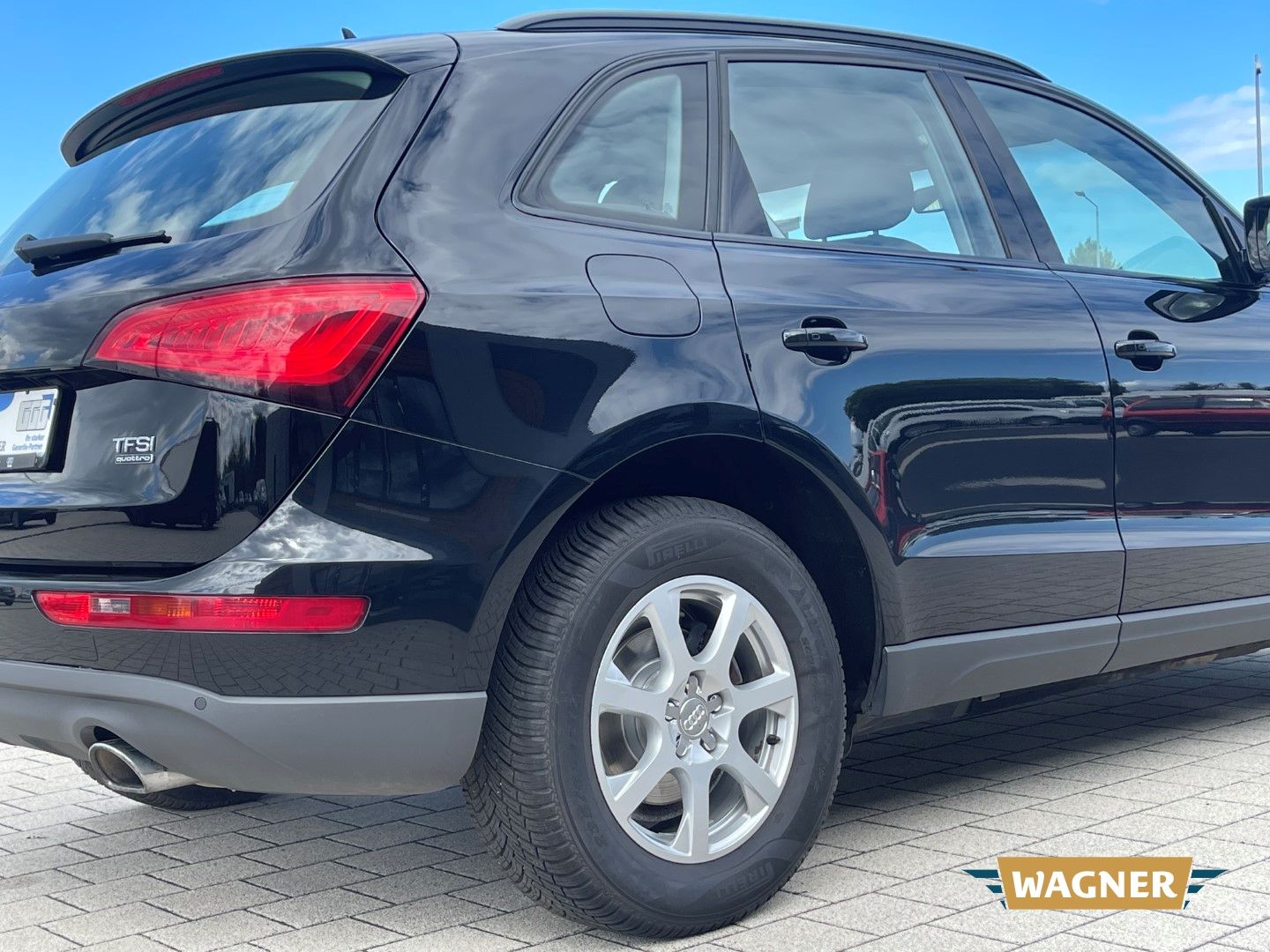 Fahrzeugabbildung Audi Q5 2.0 TFSI quattro Klimaautomatik Tempomat