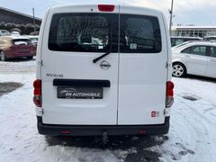 Fahrzeugabbildung Nissan NV200 Kasten KAMERA AHK SCHECKHEFT