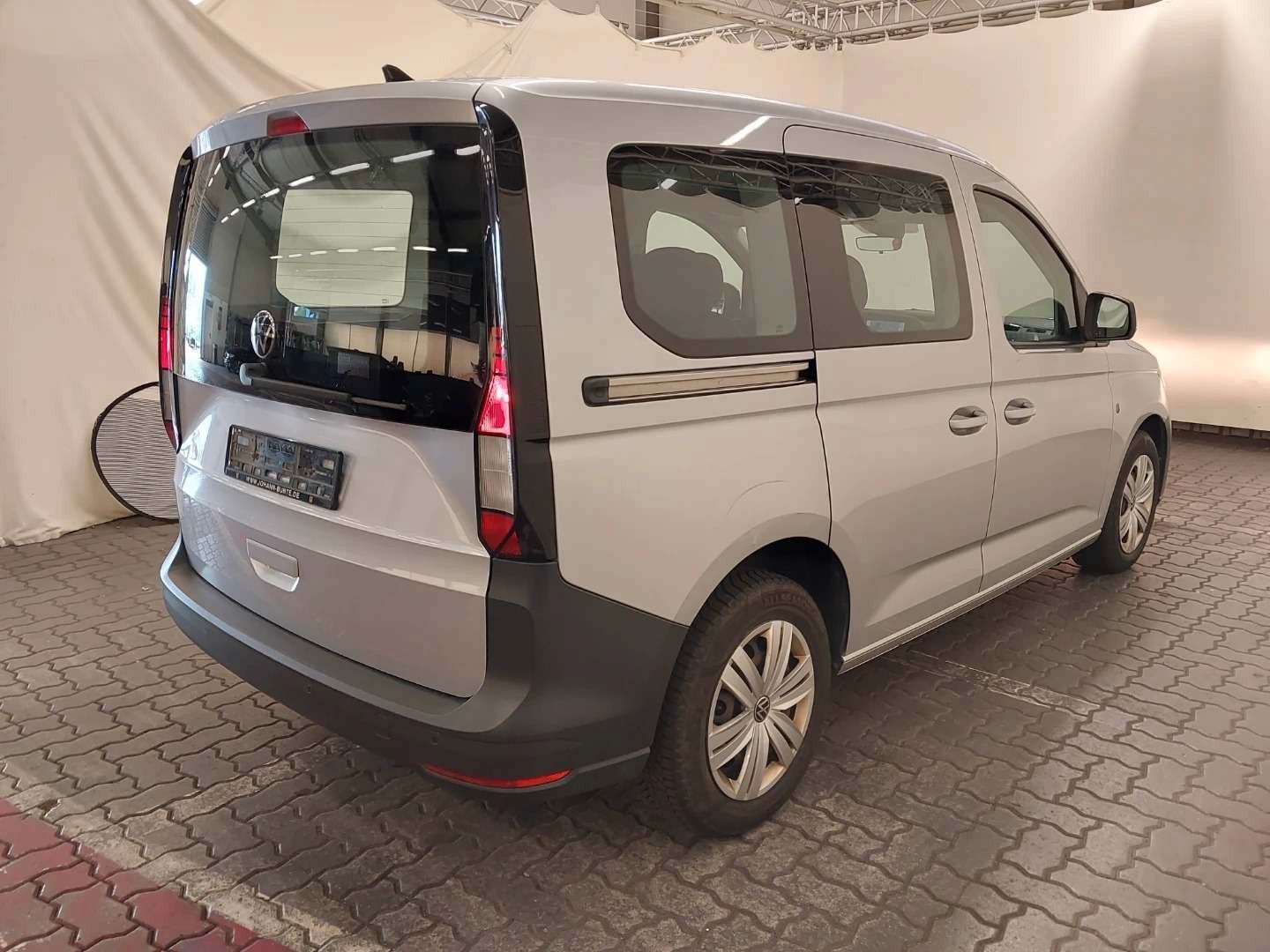 Fahrzeugabbildung Volkswagen Caddy Basis Tempomat 5. Sitzer DAB Leder PDC
