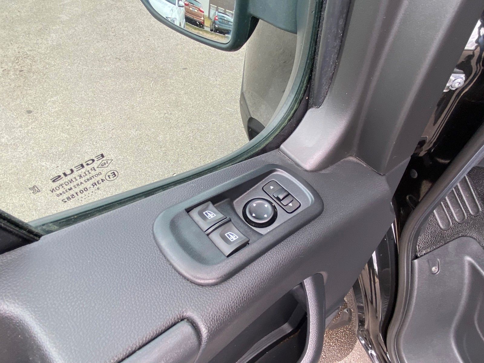 Fahrzeugabbildung Opel Movano B 2.3 CDTI L2H2 NAVI+KAMERA+TEMPOMAT+AHK+