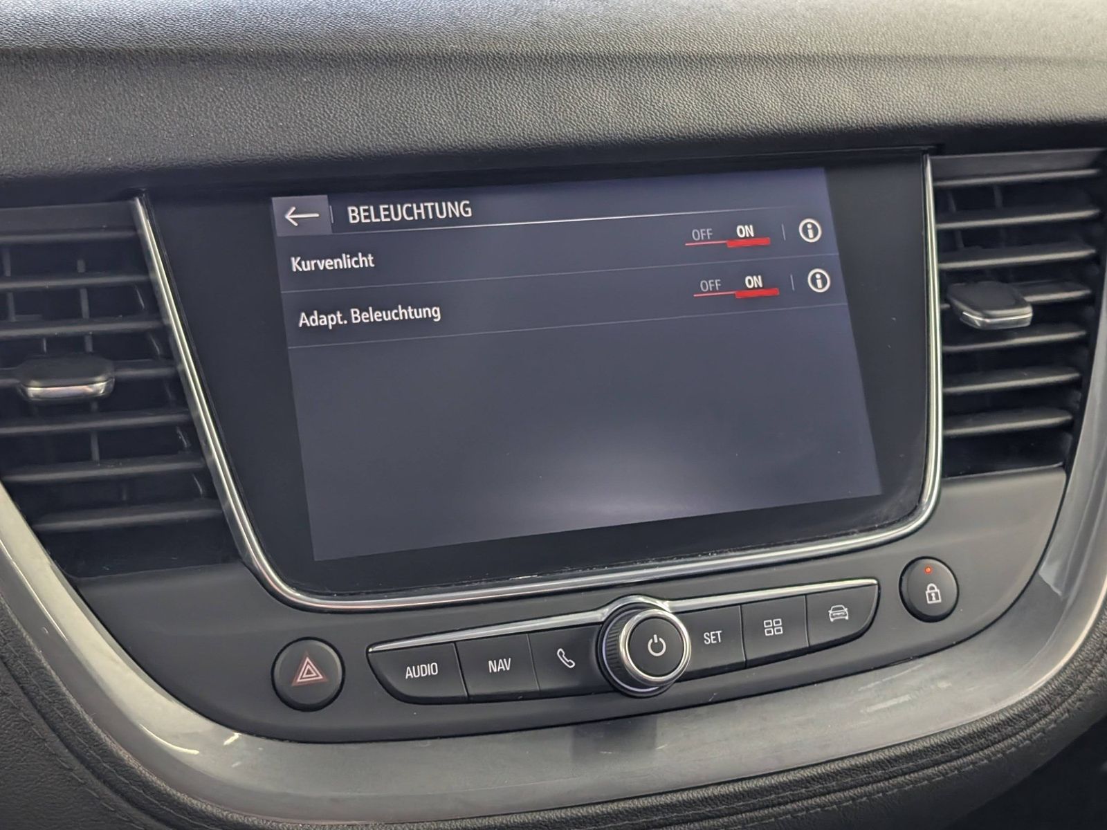OPEL Grandland X  1.2 Turbo Ultimate Navi SHZ LED – Bild 33