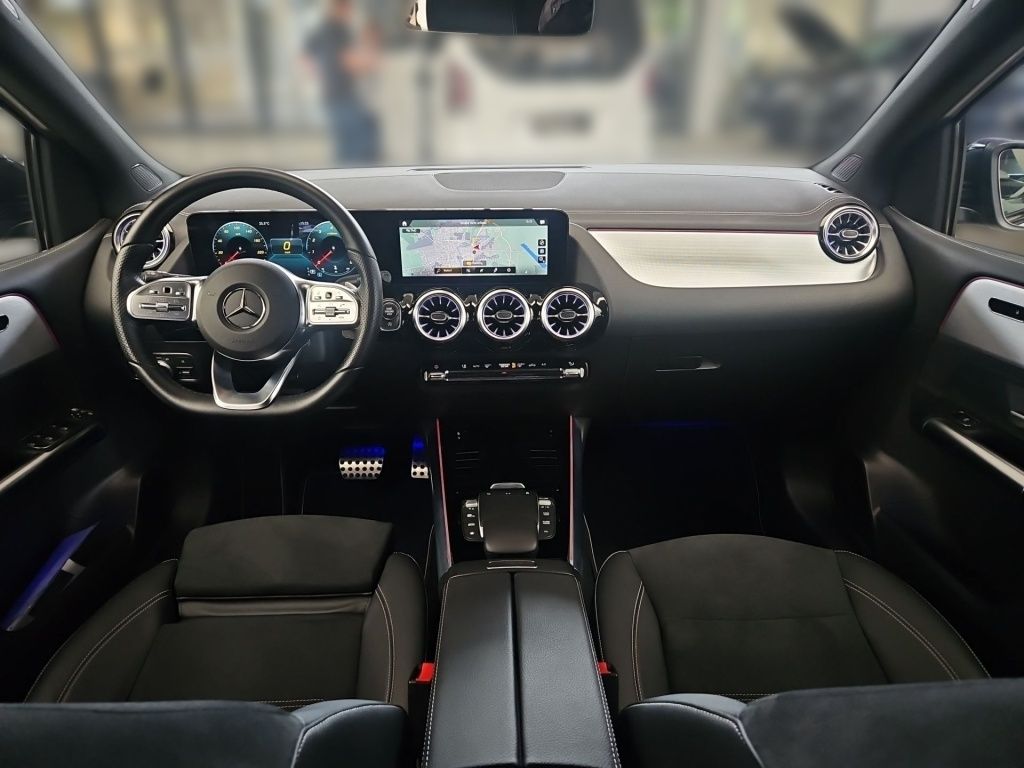 Fahrzeugabbildung Mercedes-Benz B 200 AMG Night Multibeam Sound Sport KAM Navi