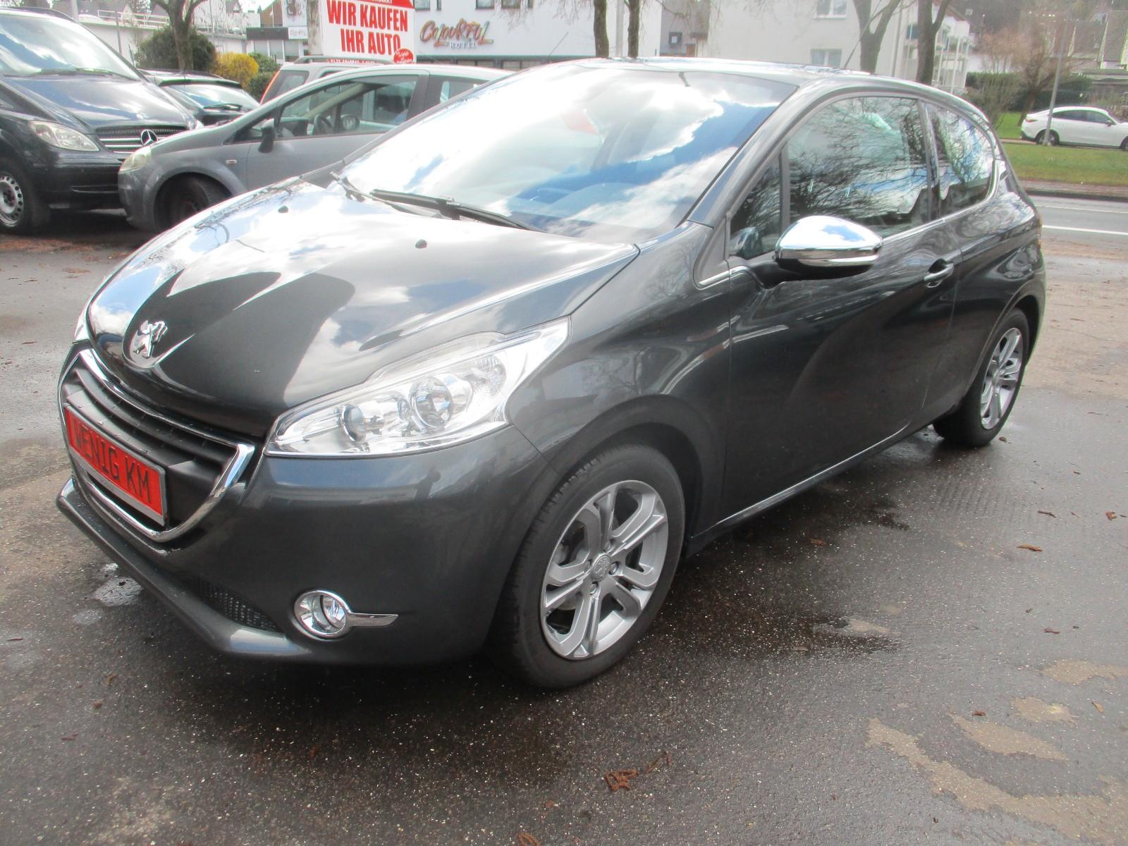 Peugeot 208 Allure