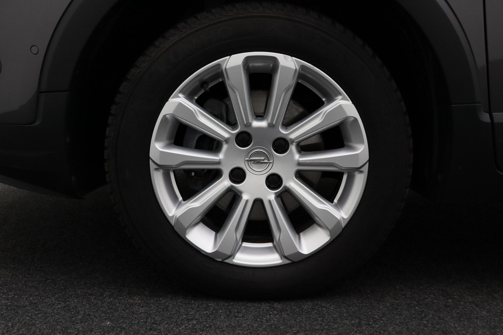 Fahrzeugabbildung Opel Crossland 1.2 (X) Elegance