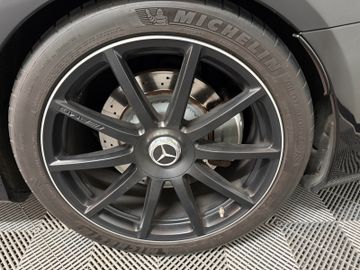 Mercedes S 560 - 11