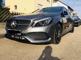 Mercedes-Benz A 220 - Mercedes-Benz A 220 in Stuttgart