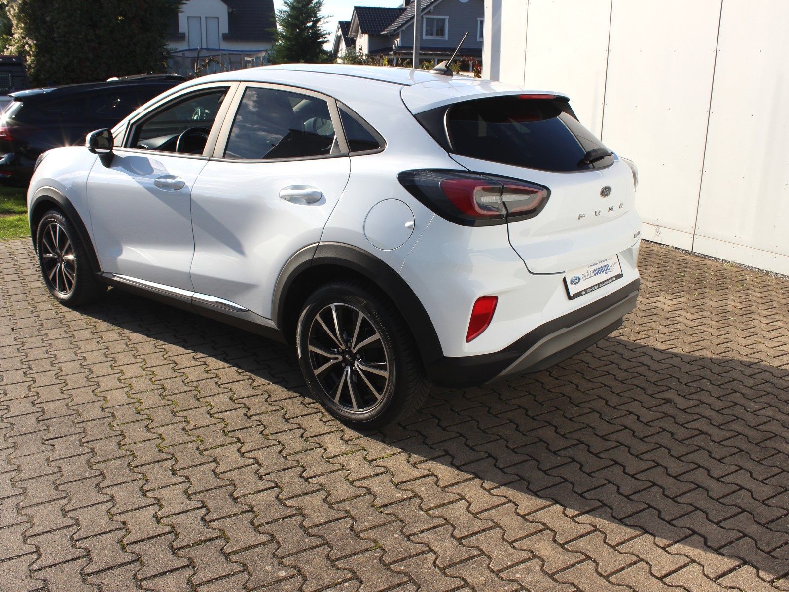 Fahrzeugabbildung Ford Puma Titanium 1,0 EcoBoost Mild Hybrid