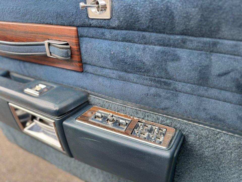 Fahrzeugabbildung Chevrolet Caprice Station Wagon LPG HU H gerade gemacht