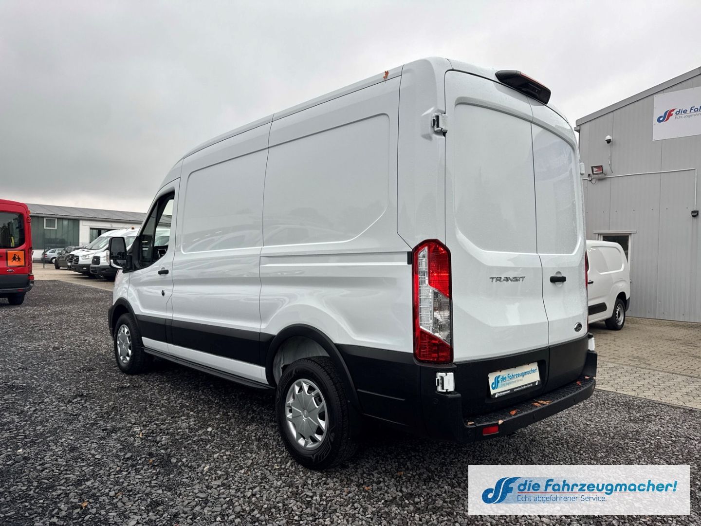 Fahrzeugabbildung Ford Transit Kasten 350 L2 Trend 2.0 Klimaautom DAB T