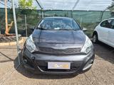 Kia Rio 1.1 CRDi WGT 5p. EX PLUS - Kia Rio Ex mit Diesel-Antrieb