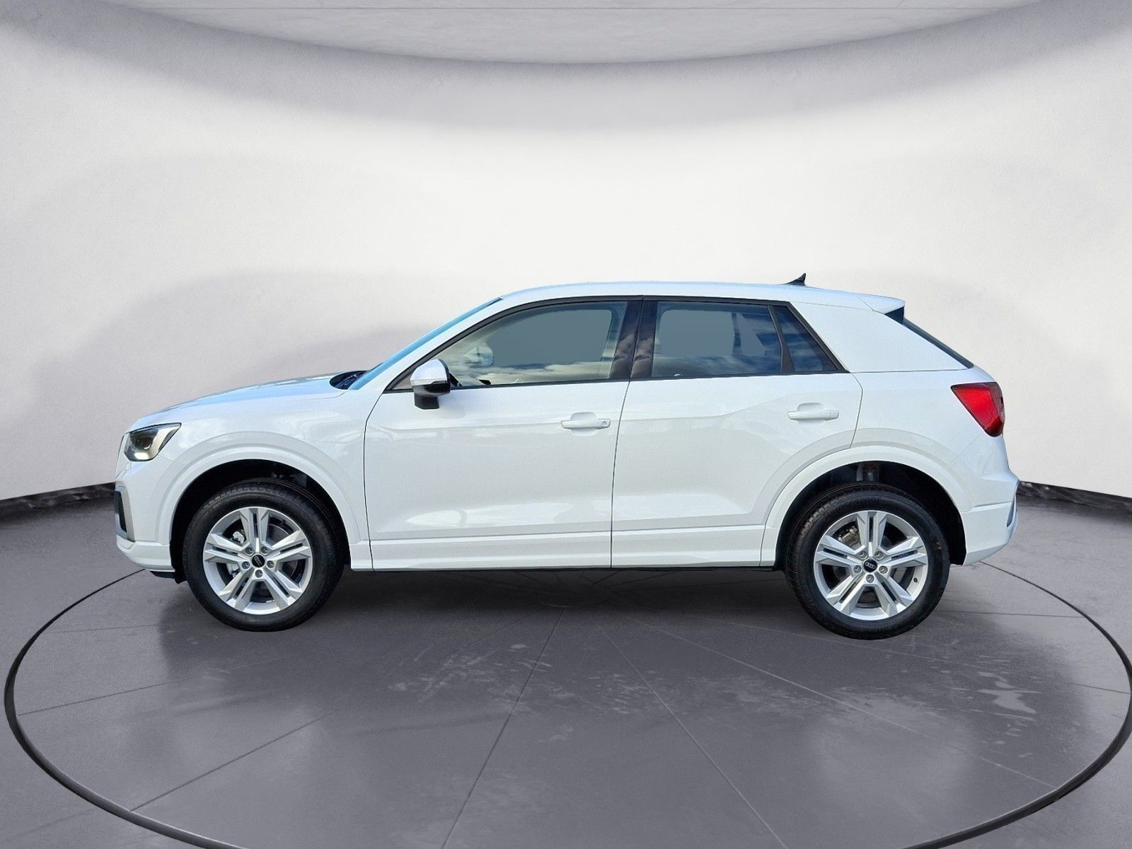 Audi Q2 advanced 35 TFSI 110(150) kW(PS) S tronic imagem 3
