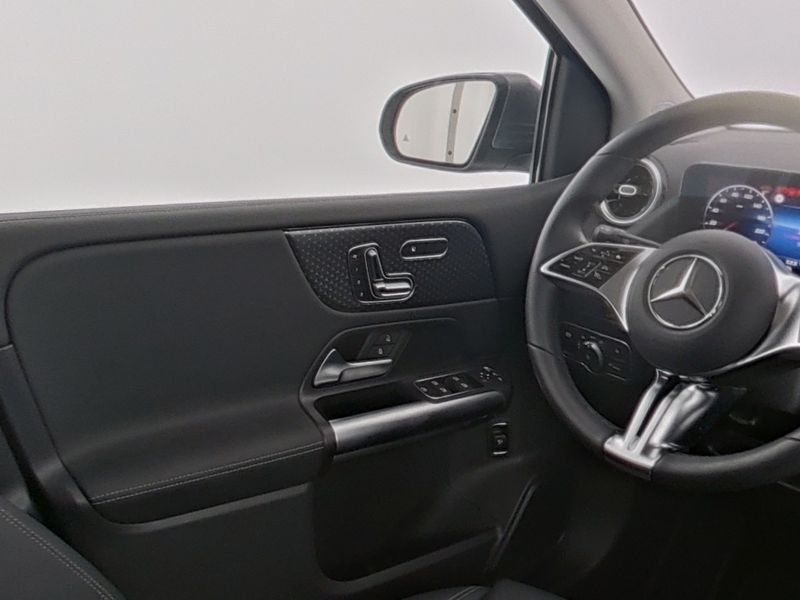 Fahrzeugabbildung Mercedes-Benz B 200 Progress*Distro*360*MultiBeam*el.Sitz*TOT*
