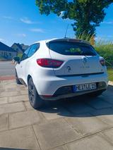 Renault Clio Intens ENERGY dCi 90 Paris Edition - Renault Clio: Paris