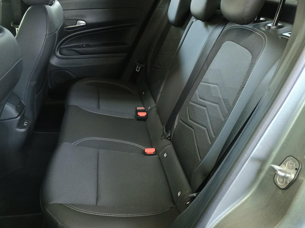 Fahrzeugabbildung Jeep Avenger 1.2 T-GDI Altitude LED+SHZ+KAM+VIRTUAL+