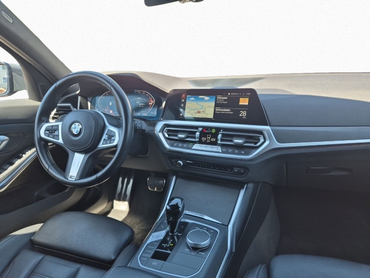 BMW 320d Tour. M SPORT Laser DA St+Go Pano HiFi 18" foto 10