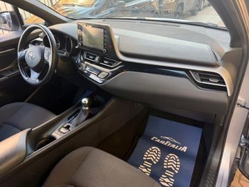 Toyota C-HR - 11