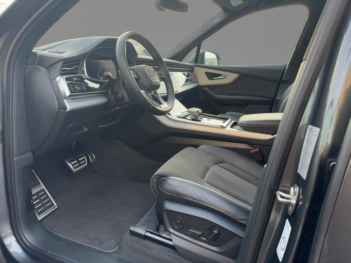 Audi SQ7 - Bild 7