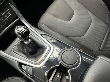 Ford S-Max - 9