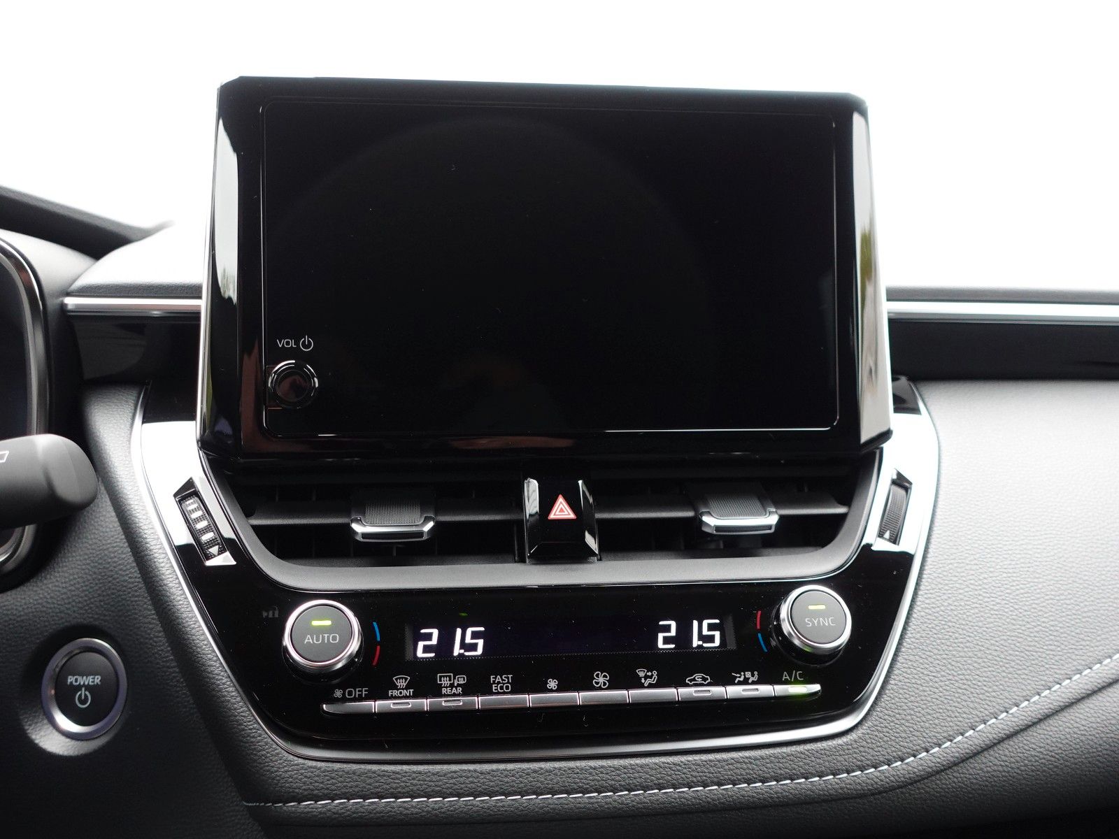 Fahrzeugabbildung Suzuki Swace Comfort+ 1.8 Hybrid AUTOMATIK,Kamera,LED