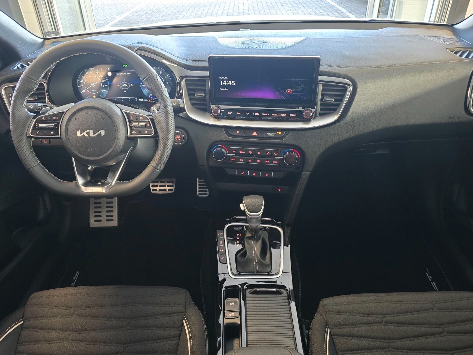 Fahrzeugabbildung Kia CEED_SW 1.5T 140 DCT7 GTL TEC 18Z