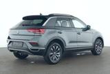 Volkswagen T-Roc Sport 1.5 TSI DSG AHK*Pano*RFK*PDC*Tempo - Volkswagen T-Roc in Halle