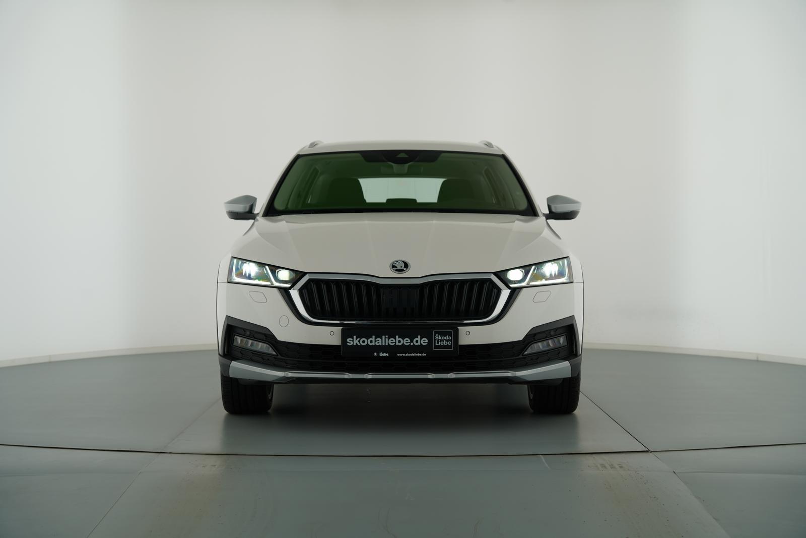 Skoda OCTAVIA C. SCOUT 2.0TDI DSG 4x4 HEAD-UP+COLUMBUS