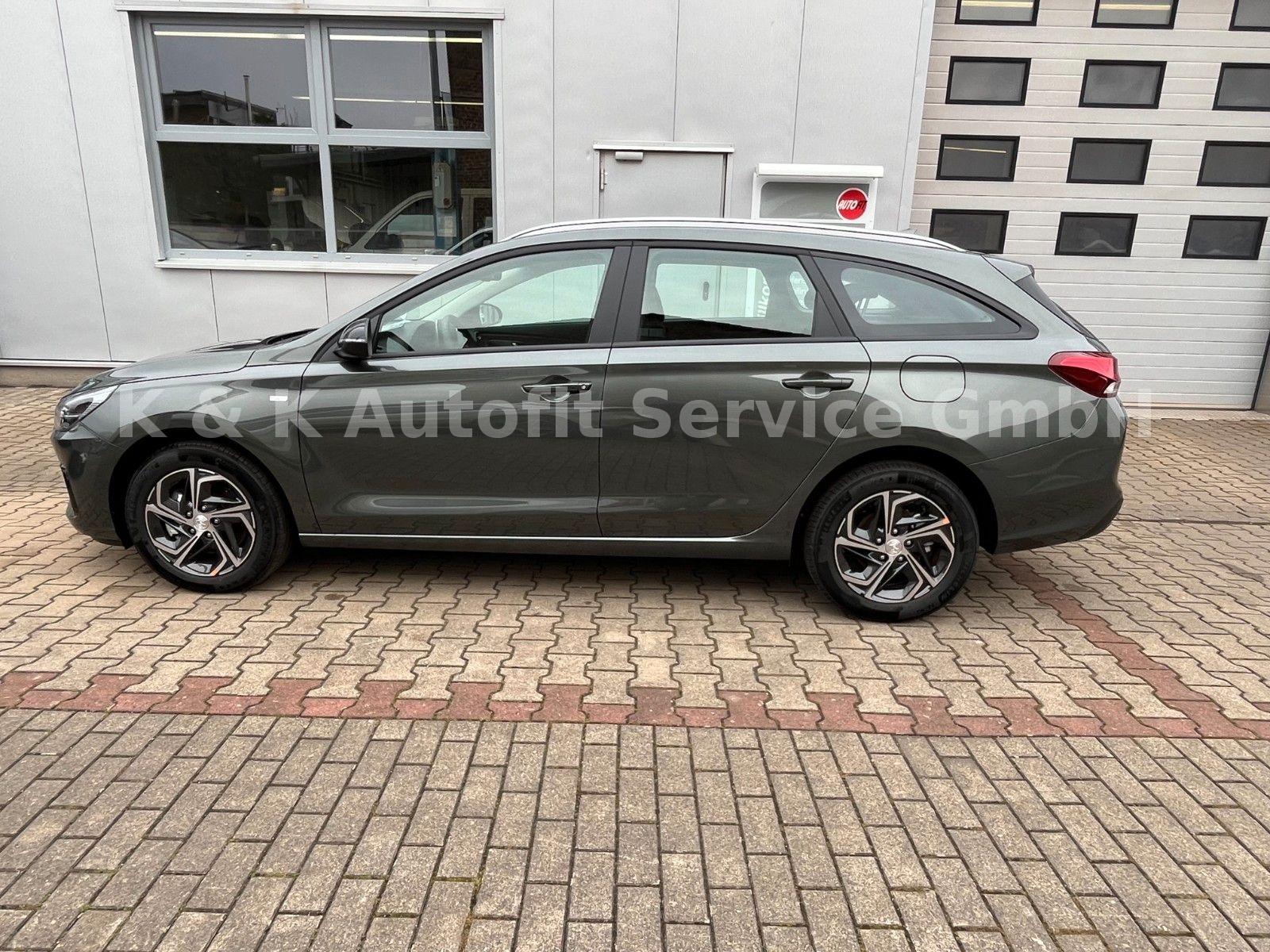 Hyundai i30 cw 1.0 Mild-Hybrid *Navi, LED, Kamera*