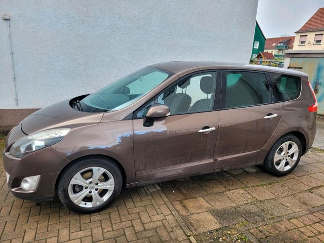 Renault Grand Scenic 3 DEFEKT Getriebeschaden