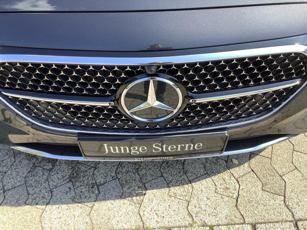 Mercedes-Benz E 220 d T AVANTGARDE+MBUX+DISTR+TOTW+KAMERA+AHK
