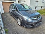 Opel Zafira 2.2 OPC-Line Navi Klimaautomatik 7 Sitze - Opel Zafira: Opc Line