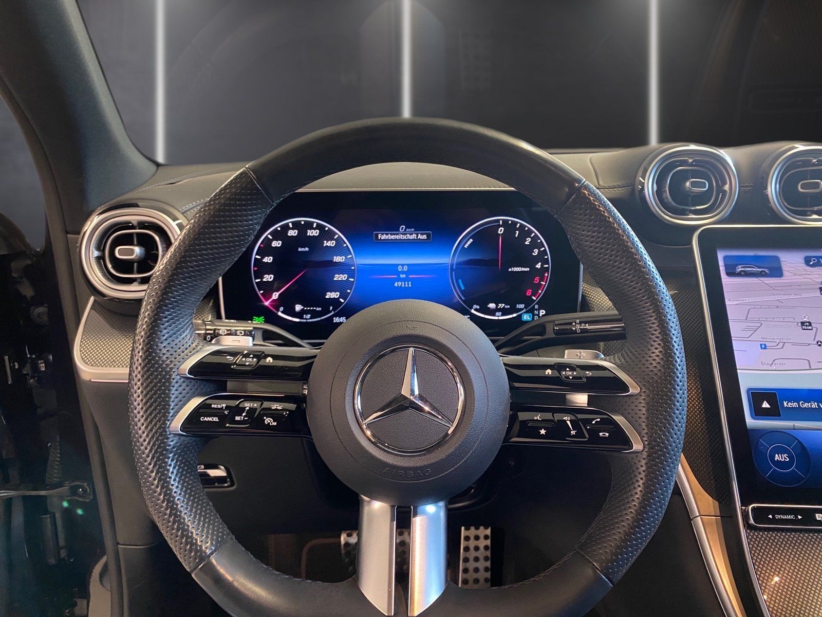 Fahrzeugabbildung Mercedes-Benz GLC 300 de 4M AMG*Distronic*AHK*Burmester*Memory