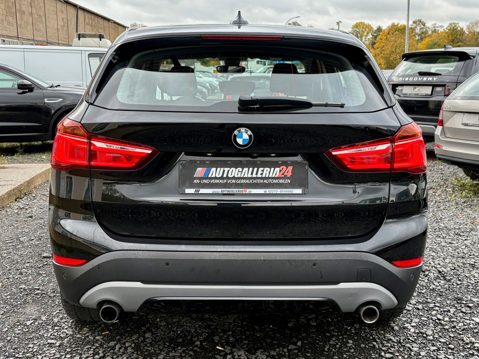 Fahrzeugabbildung BMW X1 xDrive25i Aut. SPORT LINE Navi LED HUD HiFi