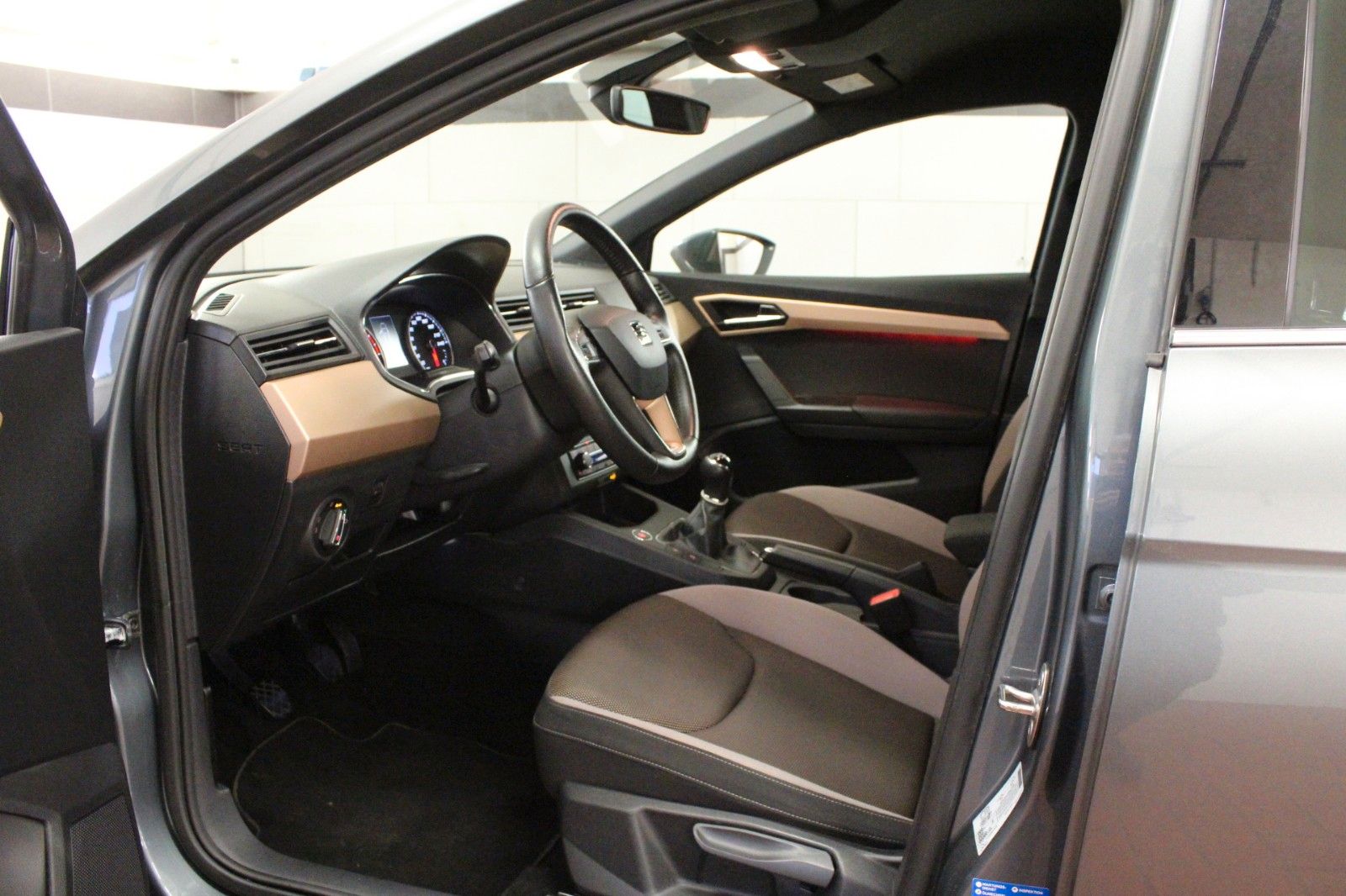 Fahrzeugabbildung SEAT Ibiza 1.0 TSI Excelence *Winter & Sicht Paket