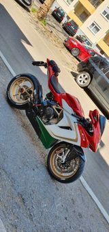 MV Agusta F3 - MV AGUSTA MOTORRAD