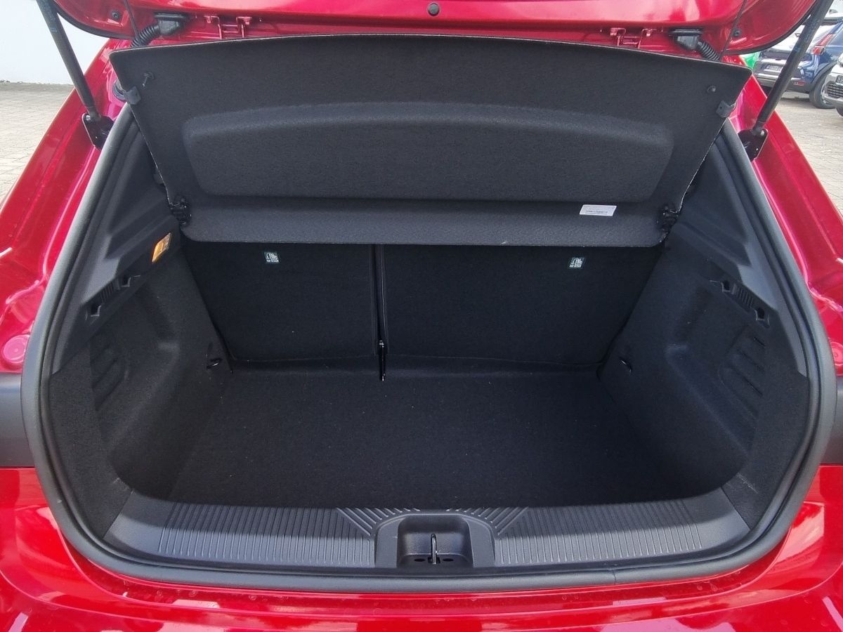 Fahrzeugabbildung Renault Clio Techno TCe 115 EDC