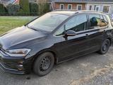 Volkswagen Golf Sportsvan 1.5 TSI ACT 110kW DSG Highlin... - VW Golf Sportsvan von privat