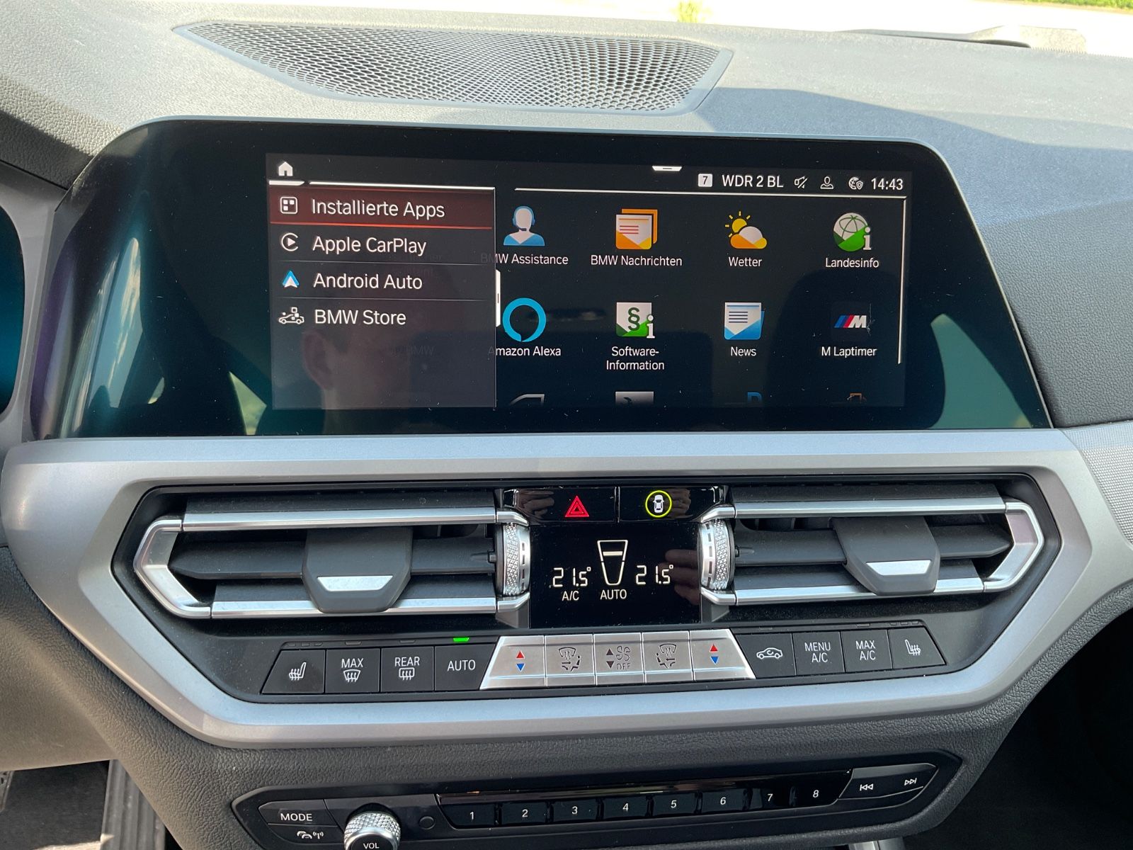 Fahrzeugabbildung BMW 320d xDrive Touring,AHK,LED,Navi,VirtualCockpit
