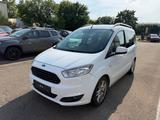 Ford Tourneo Courier Titanium,5Sitzer,Standheiz. - Ford Tourneo Courier aus 2014