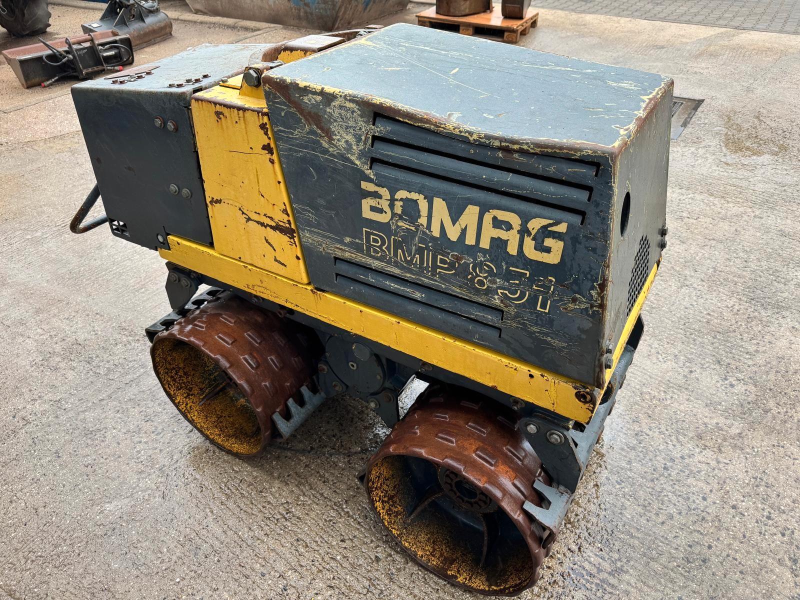 BOMAG BMP 851 *Fernbedienung / mehrere Vorhanden!*