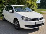 Volkswagen Golf VI Trendline /Klimaanlage/Allwetterreifen/ - Volkswagen aus 2009: Gol Trend