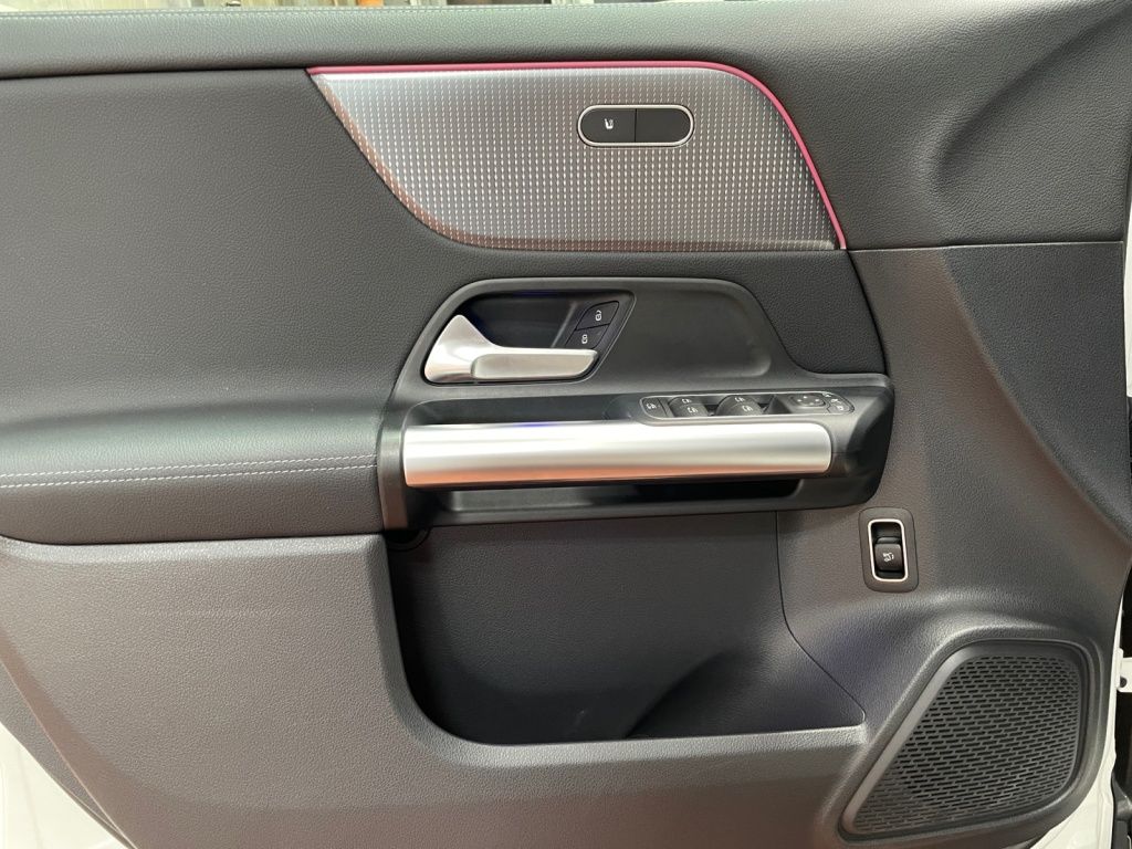 Mercedes-Benz EQA 300 4matic Progressive AMG MBUX Progressive foto 17