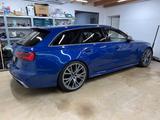 Audi RS6 performance |Pano|360|Keramik|Headup|Matrix - blaue Audi RS6