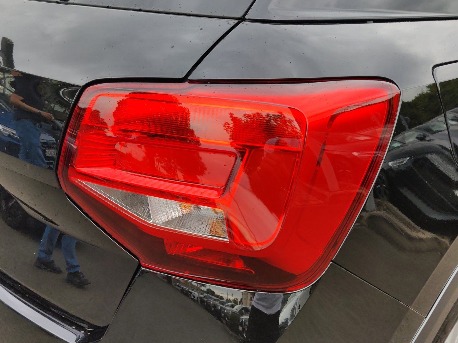 Fahrzeugabbildung Audi Q2 advanced 35 TFSI AHK,Kamera,LED,Navi,PDC,SHZ
